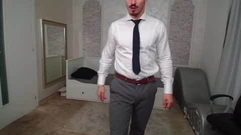 WilsonJules online show from 12/13/24, 05:32