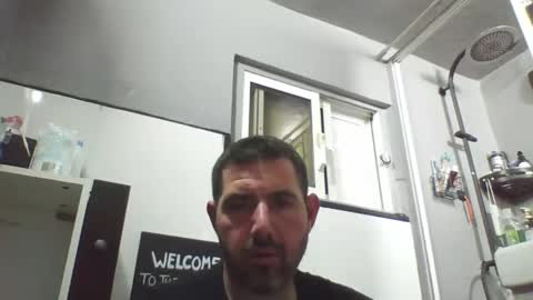 Snapshot of windowpane5 chatting on 01/22/25, 12:06 windowpane online show from 01/22/25, 12:06