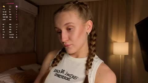 Snapshot of windylesiak chatting on 04/15/26, 07:10 Sofia online show from 04/15/26, 07:10