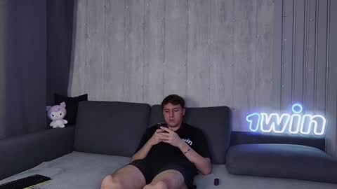 Snapshot of wineandboobs chatting on 12/03/24, 03:00 wineandboobs online show from 12/03/24, 03:00