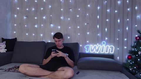 wineandboobs online show from 12/28/24, 03:48