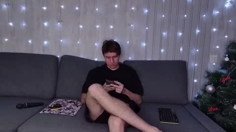 Snapshot of wineandboobs chatting on 02/19/25, 01:06 wineandboobs online show from 02/19/25, 01:06