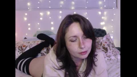 Eevie online show from 02/07/26, 03:21