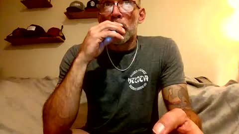 wingnutt765733 online show from 02/16/26, 04:30