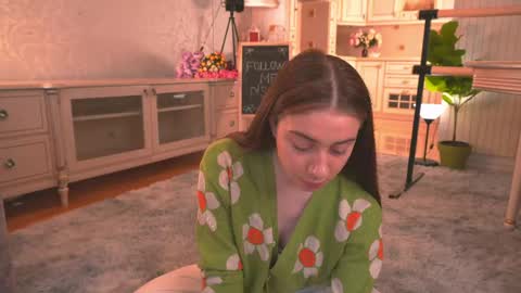 Lillian online show from 04/14/26, 03:23