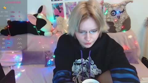 Snapshot of winstyxt chatting on 12/29/24, 03:24 winstyxt online show from 12/29/24, 03:24
