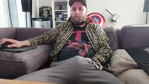 winter117 online show from 02/24/25, 05:42