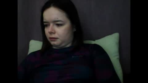 Snapshot of winter__white_rose chatting on 02/07/25, 11:34 Emma online show from 02/07/25, 11:34