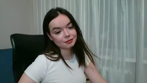 Emma  online show from 08/06/26, 06:21