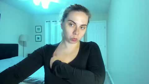 Winter Miracle online show from 09/26/25, 06:17