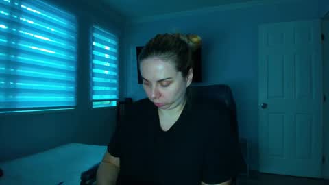 Winter Miracle online show from 09/30/25, 09:53