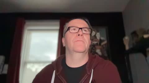 Snapshot of wintyr chatting on 01/18/25, 09:34 wintyr online show from 01/18/25, 09:34