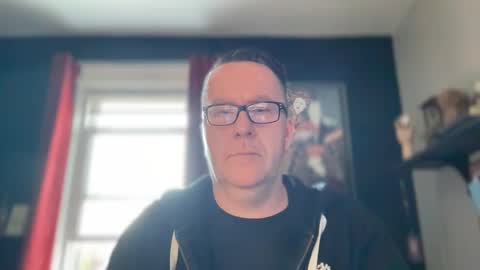 Snapshot of wintyr chatting on 03/10/25, 08:01 wintyr online show from 03/10/25, 08:01