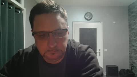 Snapshot of wirzwei8883 chatting on 02/24/26, 06:06 Dirty online show from 02/24/26, 06:06