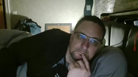 Snapshot of wirzwei8883 chatting on 02/28/26, 08:43 Dirty online show from 02/28/26, 08:43