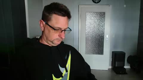 Dirty online show from 04/16/26, 02:29