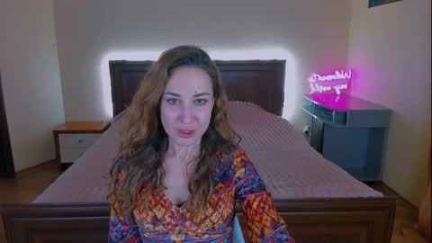 Sarah Curly online show from 03/29/26, 09:59
