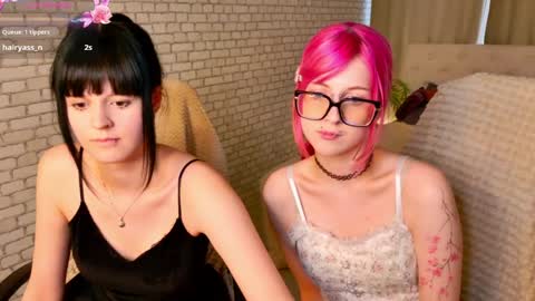 Alice and Michelle online show from 05/12/26, 10:12