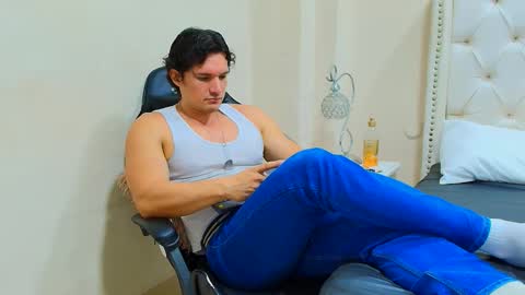 Wiston online show from 02/05/26, 01:16