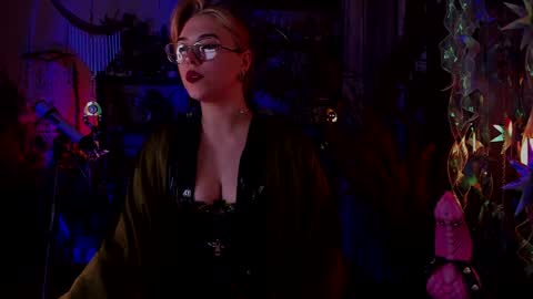 Goddess of two strapons  - Mr. long Don Mr. Pinky online show from 12/13/24, 06:16