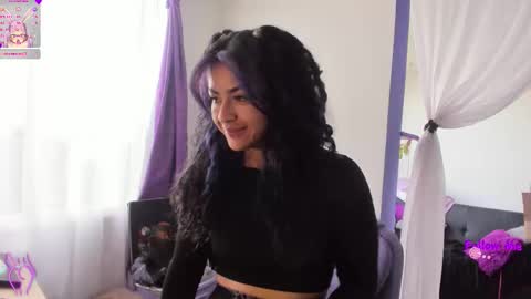     Luna Violeta  A r t i s t  online show from 09/14/25, 12:59