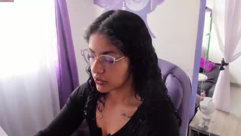     Luna Violeta  A r t i s t  online show from 12/01/25, 03:39