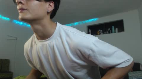 Snapshot of with_ken chatting on 02/18/25, 06:48 Ken online show from 02/18/25, 06:48