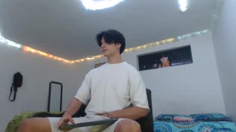 Snapshot of with_ken chatting on 11/14/25, 05:17 Ken online show from 11/14/25, 05:17