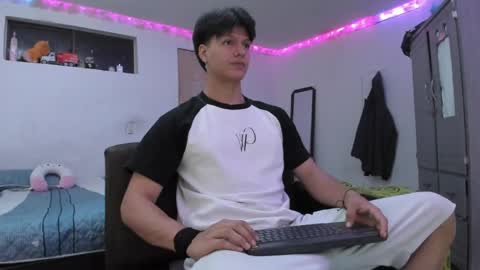 Ken online show from 04/14/26, 04:40