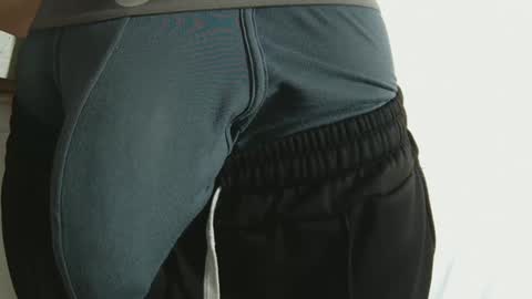 Mater online show from 02/12/25, 09:01