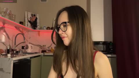 Isobelle online show from 02/12/25, 02:54