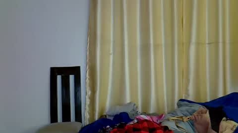 girlie o online show from 02/18/25, 01:10