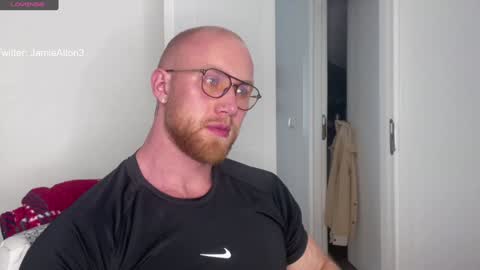 Snapshot of wlademarbergs chatting on 02/05/25, 09:36 Wlademar online show from 02/05/25, 09:36