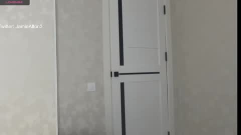 Snapshot of wlademarbergs chatting on 11/30/25, 05:33 Wlademar online show from 11/30/25, 05:33