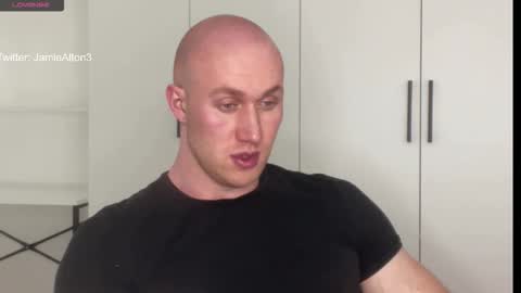 Snapshot of wlademarbergs chatting on 02/07/26, 06:06 Wlademar online show from 02/07/26, 06:06