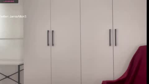 Snapshot of wlademarbergs chatting on 02/11/26, 07:02 Wlademar online show from 02/11/26, 07:02