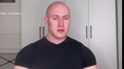 Snapshot of wlademarbergs chatting on 02/13/26, 06:20 Wlademar online show from 02/13/26, 06:20