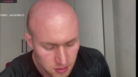 Snapshot of wlademarbergs chatting on 02/19/26, 04:30 Wlademar online show from 02/19/26, 04:30