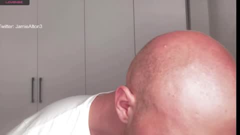 Wlademar online show from 03/25/26, 05:02