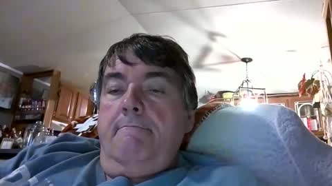 wldlife online show from 10/12/25, 10:42