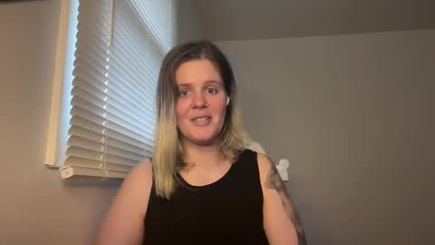 Moth online show from 12/31/24, 07:18