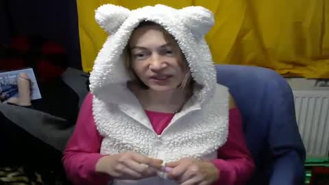 wleslymosw online show from 12/17/24, 08:43