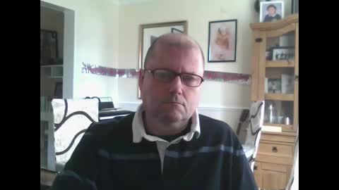 Snapshot of wobble444 chatting on 04/20/26, 10:29 wobble444 online show from 04/20/26, 10:29