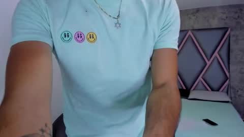 Nicolas Y Laura online show from 03/26/26, 11:16