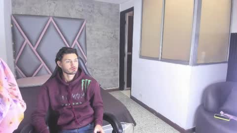 Nicolas Y Laura online show from 03/28/26, 11:32