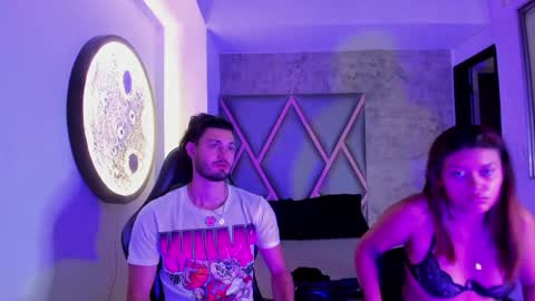 Nicolas Y Laura online show from 04/01/26, 11:44