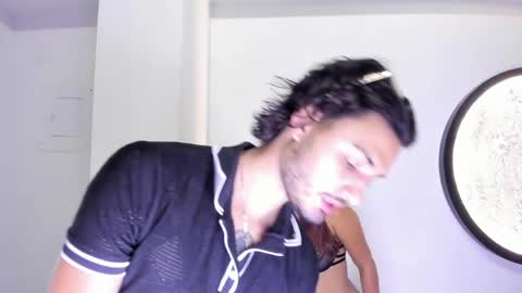 Nicolas Y Laura online show from 04/14/26, 11:27