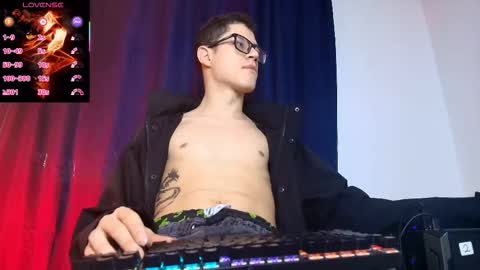  W O L F  online show from 02/14/26, 12:02