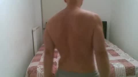 Snapshot of wolfgangamozart chatting on 09/17/25, 12:01 Amadeus Mozart online show from 09/17/25, 12:01