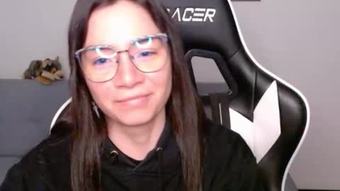 Alex online show from 03/31/26, 01:40